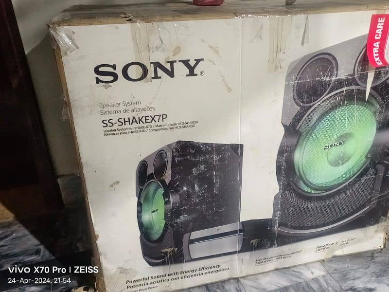 Sony Shake x7d 3880 watts 6