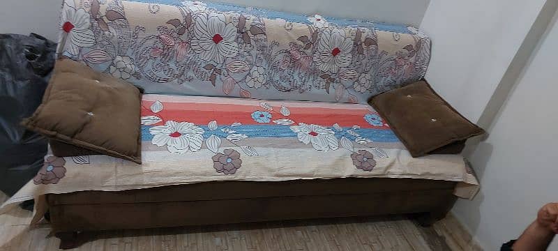 Sofa come bed brown color 3