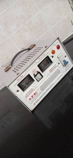 Stabilizer 3200 watts Good Condition