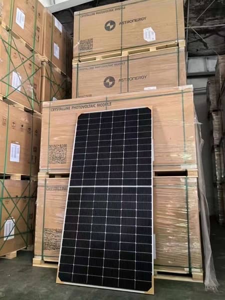 New Solar Panels available at wholesale rate 1