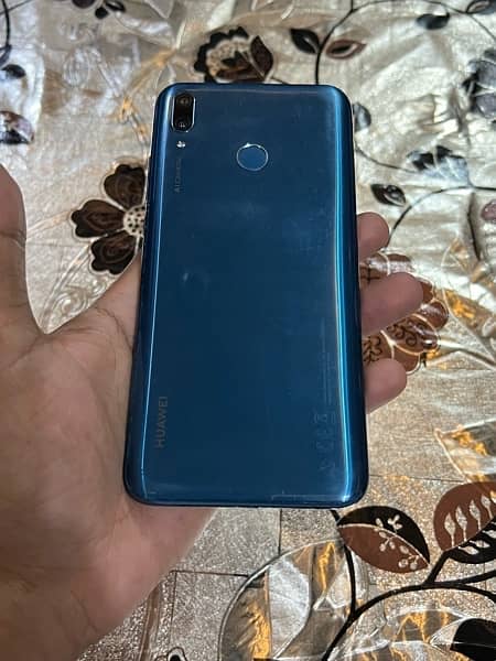 Huawei Y9 2019 1