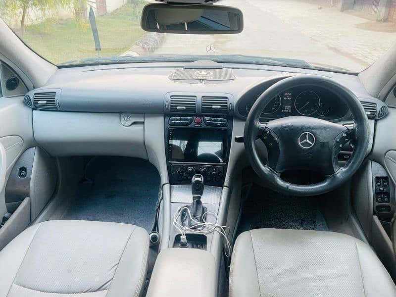 Mercedes Benz C180 up for sale 6