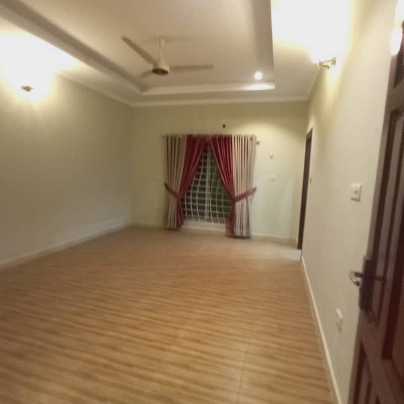 1 Kanal Upper Portion Available For Rent in Bahria Town Phase 3 Rawalpindi 8