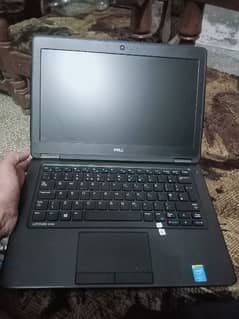 I want to sell laptop