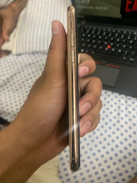IPhone XS PTA Approved 4