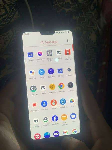 one Plus 6 used but in 8 10 condition 1