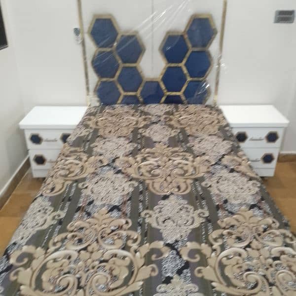 bed for sell 5