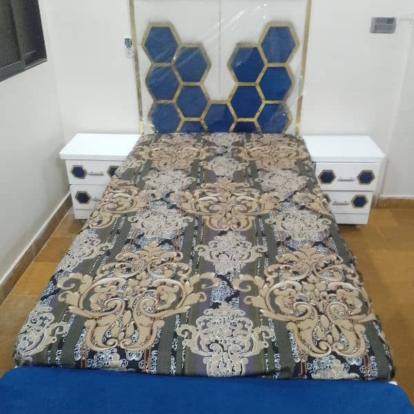 bed for sell 12