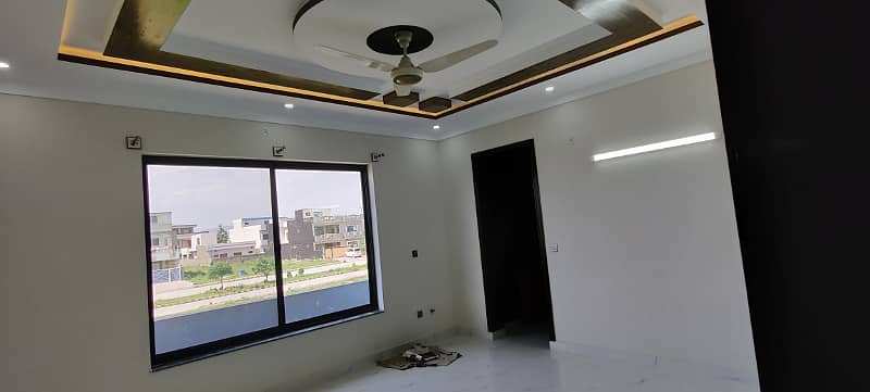 1 Kanal upper portion available for rent in G-16 11