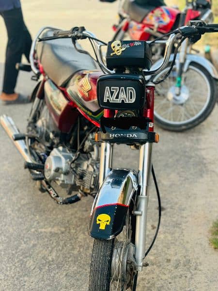 Honda cd 70 for sale in lush condition 3