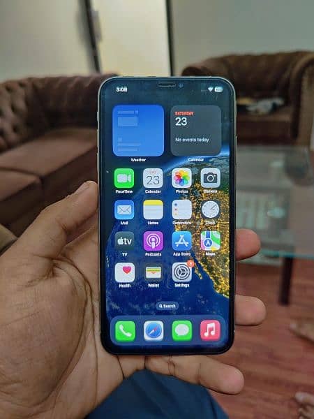 iPhone Xs Max Contact 03052958845 4