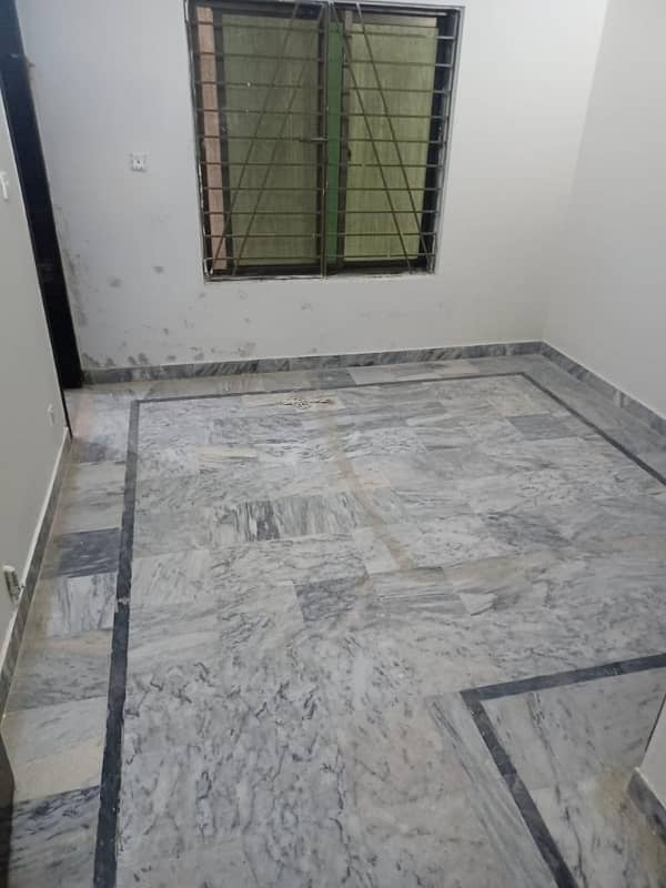10 Marla Used House Available For Sale in Soan Garden Block H Islamabad 22