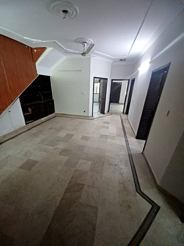 10 Marla Used House Available For Sale in Soan Garden Block H Islamabad 28