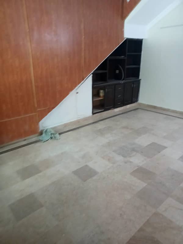 10 Marla Used House Available For Sale in Soan Garden Block H Islamabad 30