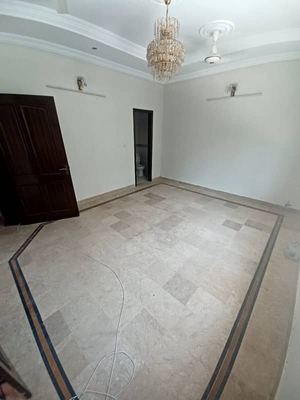 10 Marla Used House Available For Sale in Soan Garden Block H Islamabad 35