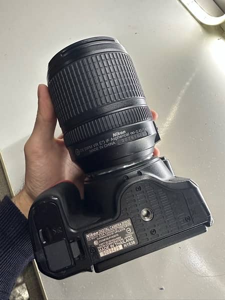 Nikon D5600 with 18-140 lens personal used not as professional 3