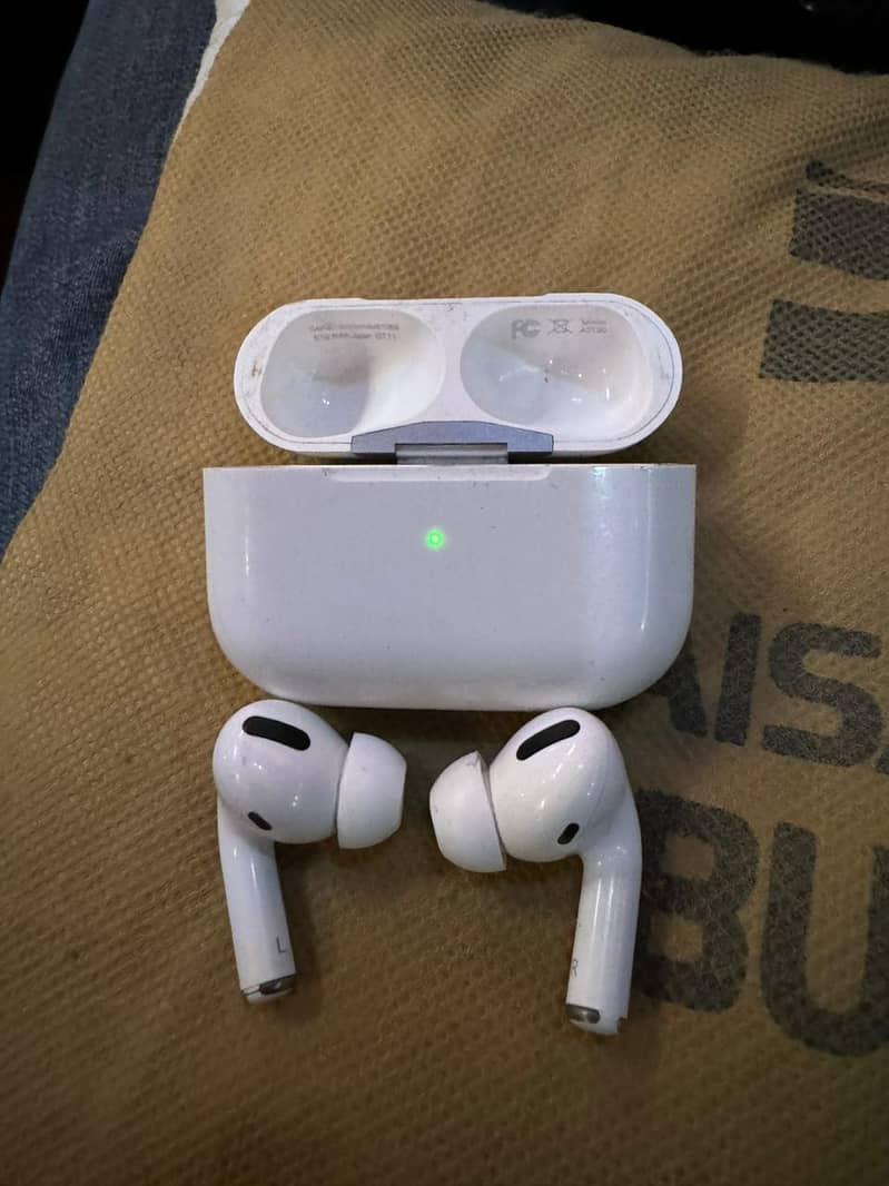 Airpods 0