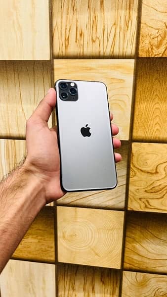 iPhone 11 Pro Max (PTA APPROVED) 0