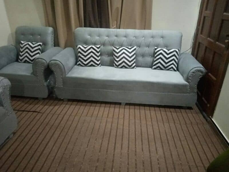 5 seater sofa / velvet sofa with cushion /sofa 4