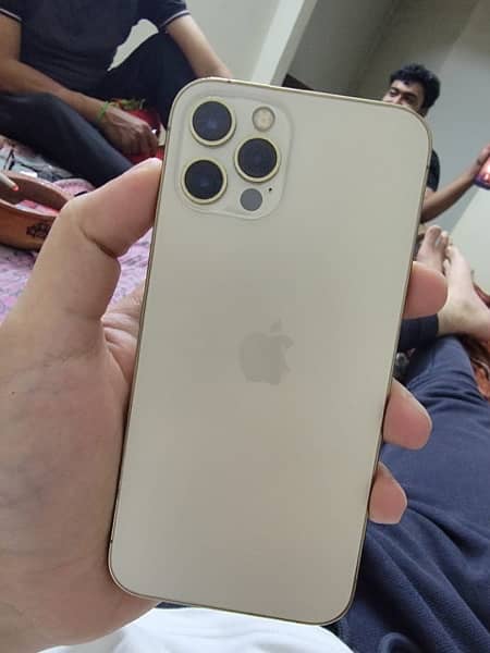 IPHONE 12PRO (Gold-128GB) PTA APPROVED 4