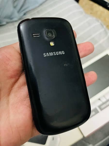 Samsung galaxy s3 mini 6