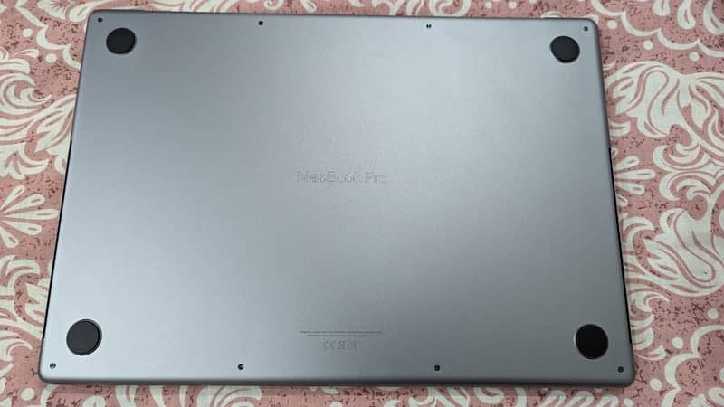 MacBook M1 Pro Chip 6