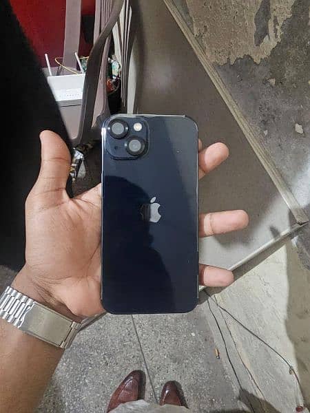 iphone 13 midnight black 128 jv 10/10 4 months warranty available 3