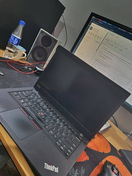 Lenovo ThinkPad i5 8th generation 8gb ram 256 NVME SSD 9