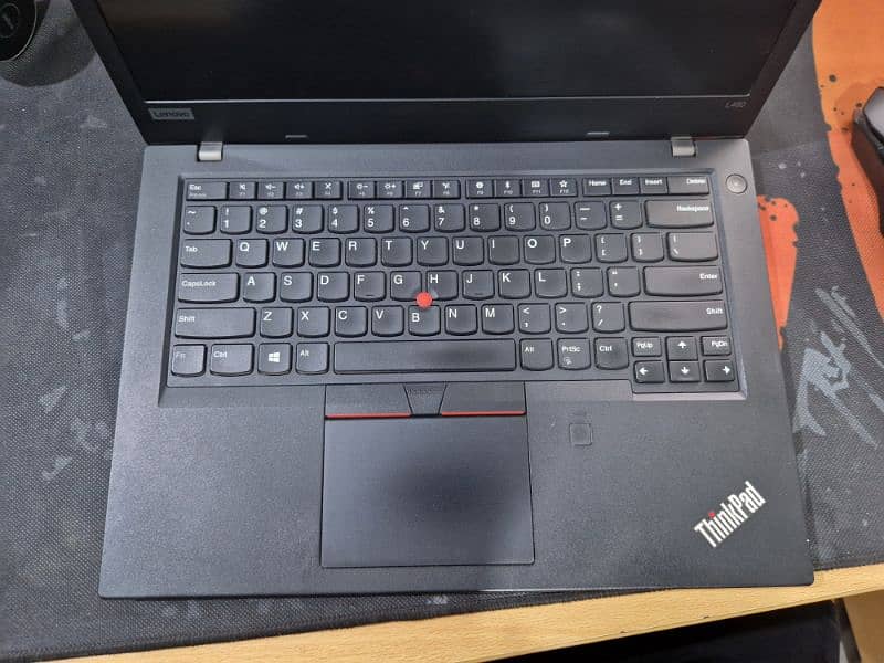 Lenovo ThinkPad i5 8th generation 8gb ram 256 NVME SSD 12
