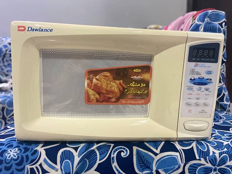 dawlance new microwave just 2 months  used 1