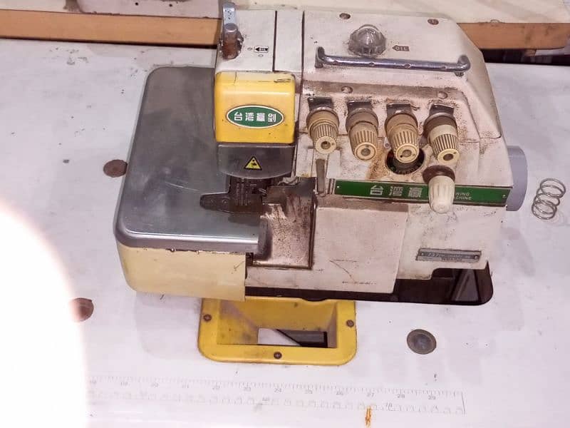 Juki sewing  machine 3