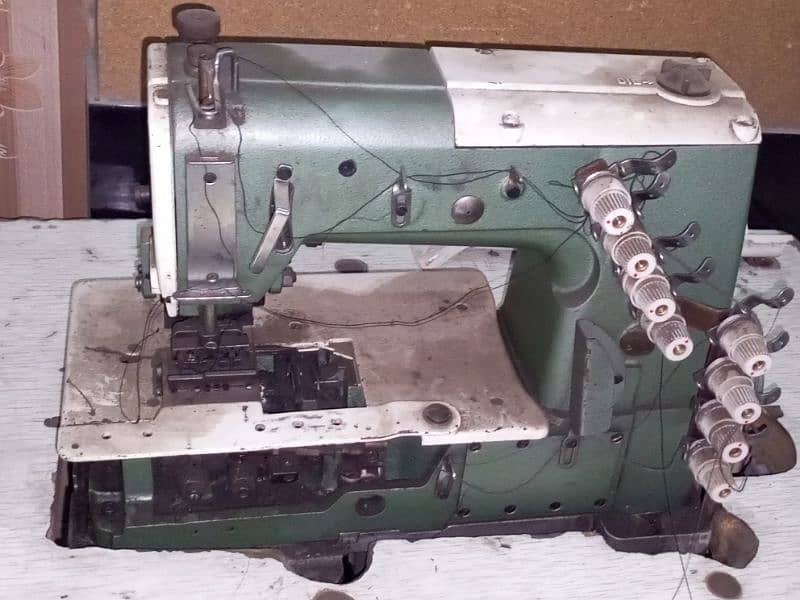 Juki sewing  machine 4