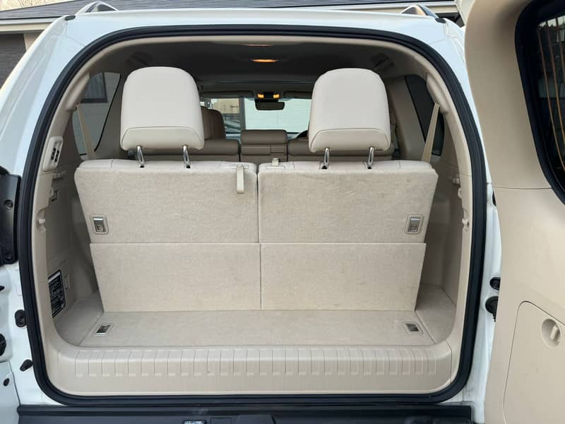 Toyota Landcruiser prado txl 2019 4.5 grade 7 seater sunroof beige 16