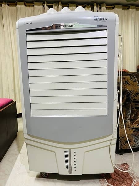 Electro air cooler 220 waat  big size 10/10 condthion 1