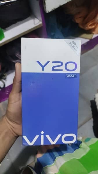 vivo y20 with box 1