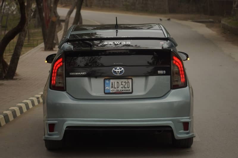 Fiber kits for prius 9