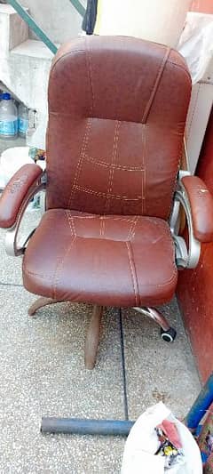 Computer Chair  low price  contact 03074678039