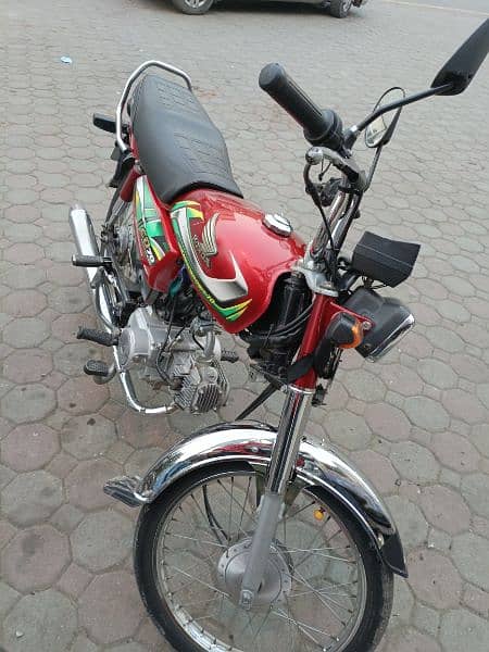 Honda CD 70 in lush condition use for carefully 1