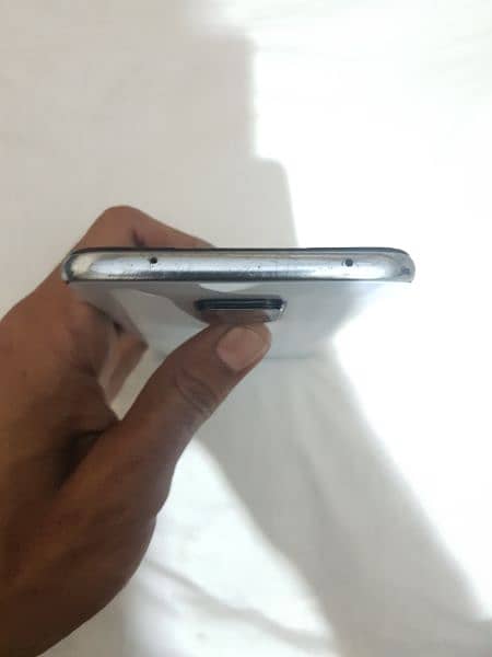 Redmi Note 9s 6+2gb / 128gb with Box & Charger 3