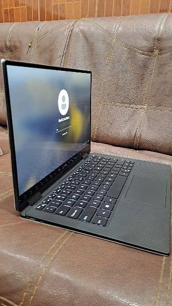 Dell XPS 13 9365 Touch x360 Core i7 7th Gen 2