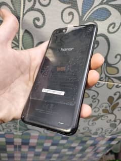 honor 7s with box good condition
