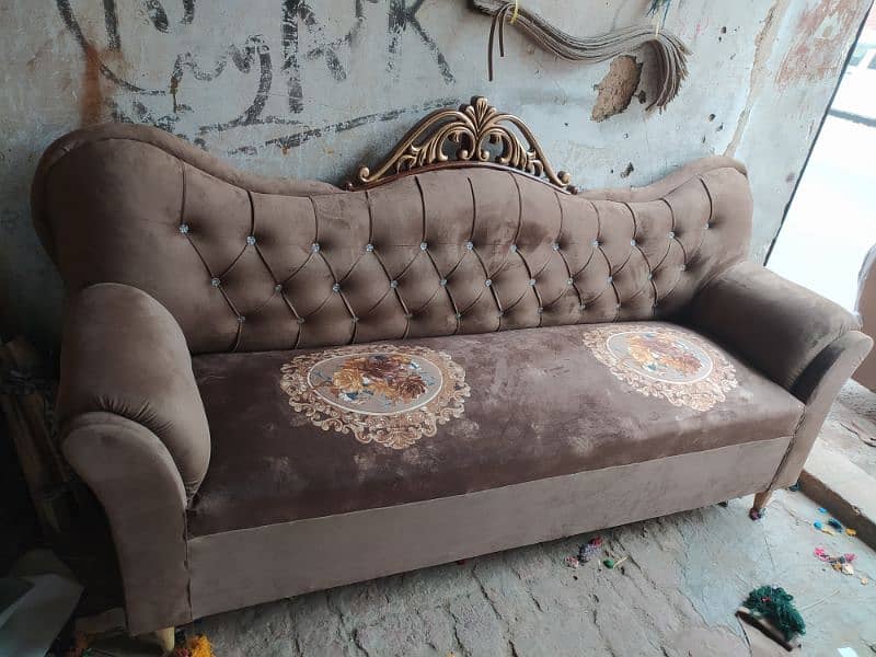 5 Seater Sofa Sets Available M. Ahmed Furnishers and Sofa House. Multan 12