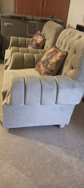 sofa set/ 5 seater sofa / elegant sofa with cushion/slightly used 1