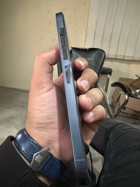 iPhone 13 Pro Max Factory Unlock 3