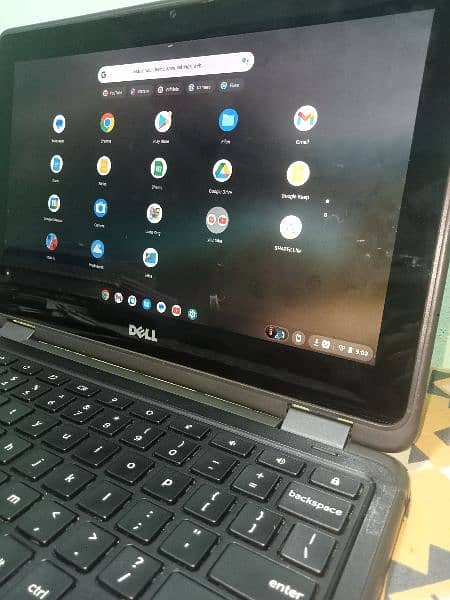 TOUCH SCREEN AND GAMING CHROMEBOOK 1