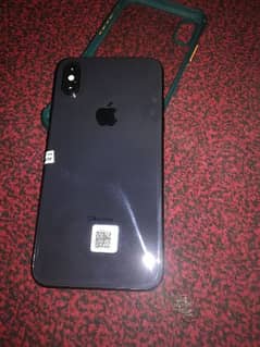 iphone xs 10/10 condition 0