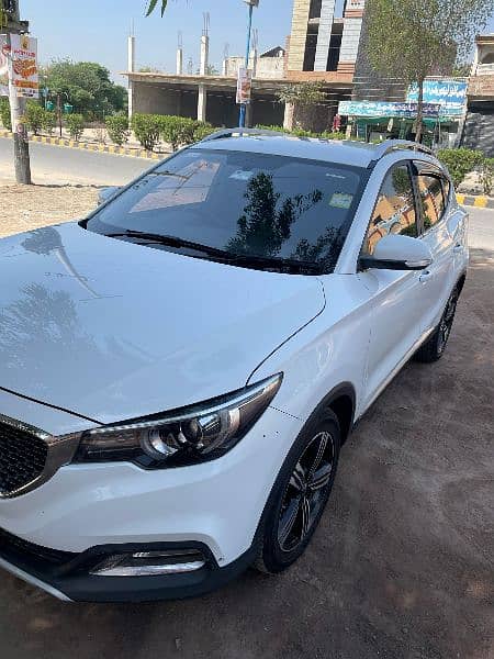 MG 2021 ZS NEW CONDITION, PRICE 5300000 WHAT'S APP NUMBER 03117210385 8