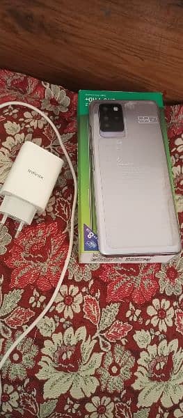infinix note 10 pro box with charger 2