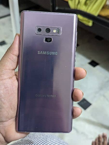 Samsung note 9 with box 0
