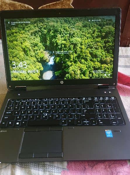 hp core i7 4th gen laptop with 2gb navidia graphics card 1